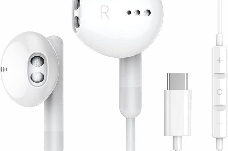 USB C Headphones for iPhone 17 16 15 Pro Max Plus iPad Pro USB C Earphones with Microphone Volume Control USB C Wired Earbuds USB Type C Earphone for Google Pixel 8 Samsung S26 S25 S24 S23 S22 S21 A55