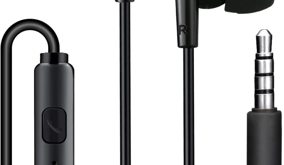 Aylaa Wired Earbuds Headphones for School with Microphone Noise Isolating Stereo Bass in-Ear Earphones – for Smartphones, Tablets, Schools, Ipads, Multiuse – 3.5mm Plug in Audio Jack – Black